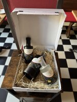 Gin Genusskarton &ndash; Geschenkbox mit Gin f&uuml;r...